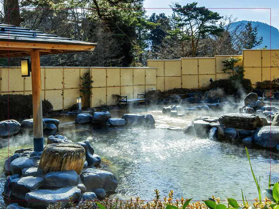 Family Onsen Tokyo - Hakone Kowakien Yunessun