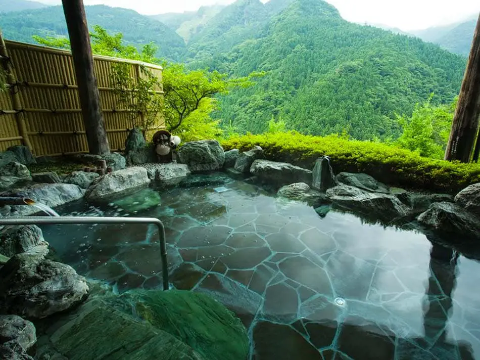 Hotel Kazubarashi (Iya Valley) - Beautiful Mountain Onsen