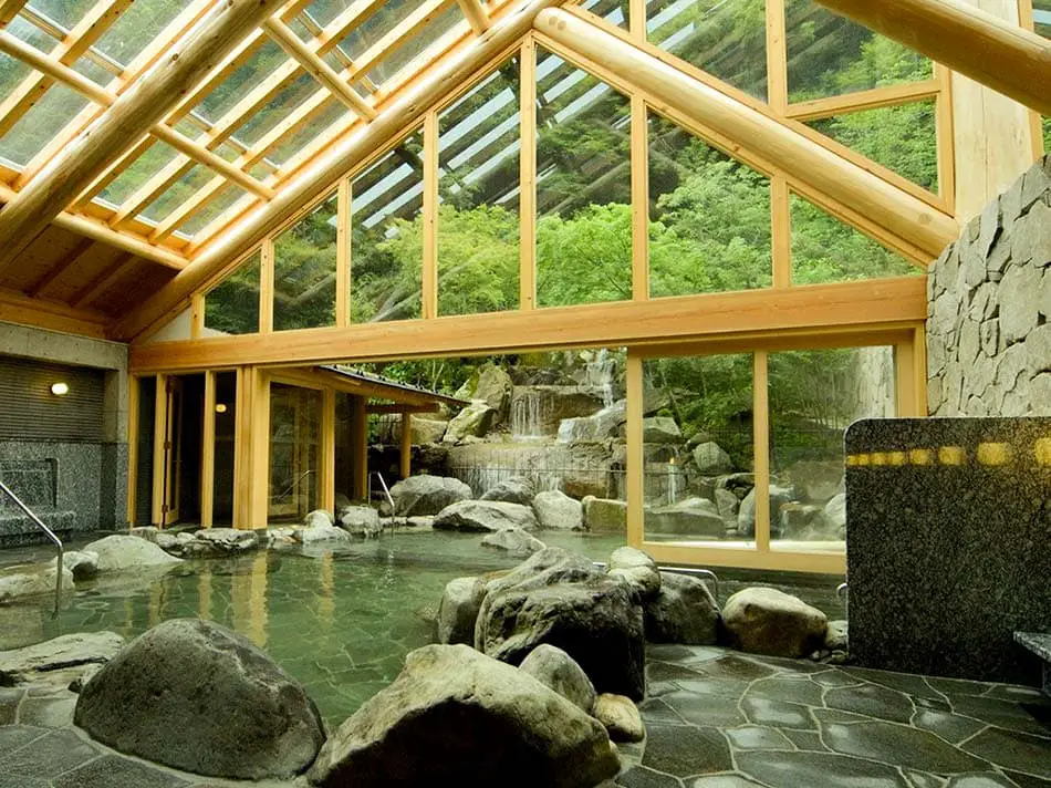 Essential Onsen Tips For Those With Tattoos - The Real Japan