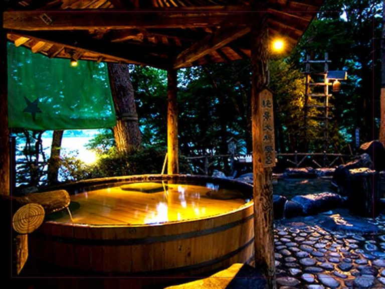 18 Best Mixed Onsen in Japan (With & Without Swimwear) AlexRockinJapan