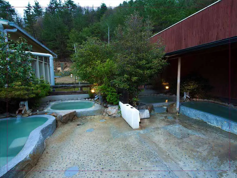 Mixed Gender Onsen Near Kyoto Osaka - Rurikei Onsen