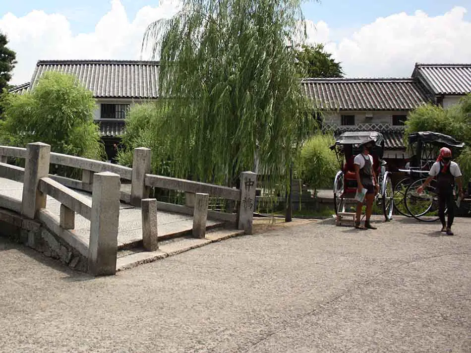 Kurashiki - Rickshaw Tour Near Bridge